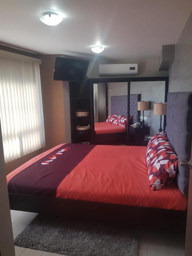 Hoteles CC Tijuana Buitenkant foto