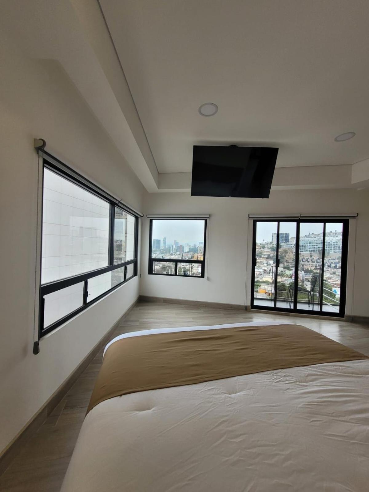 Hoteles CC Tijuana Buitenkant foto